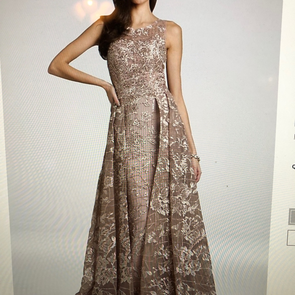 Gorgeous LARA Size 8 gown